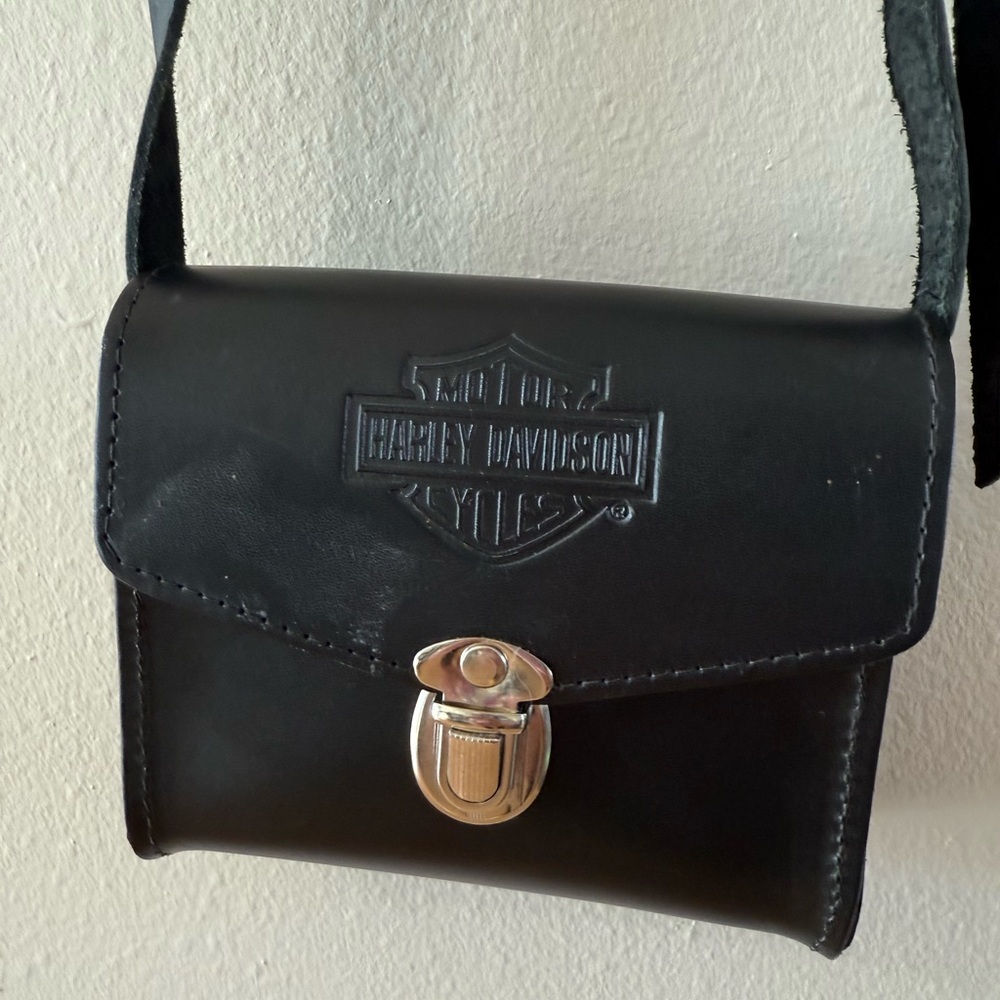 Vintage 90s Harley-Davidson Spell Out Leather Crossbody Bag Purse